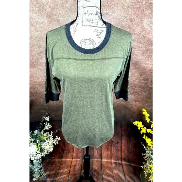 Chaser Round Neck 3/4 Sleeve Tee with Contrasting Trim Olive/Black M - Picture 4 of 9
